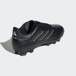 Ghete Fotbal ADIDAS COPA PURE II CLUB FG sunt recomandate pentru teren tare (Firm Ground)