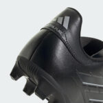 Ghete Fotbal ADIDAS COPA PURE II CLUB FG sunt recomandate pentru teren tare (Firm Ground)